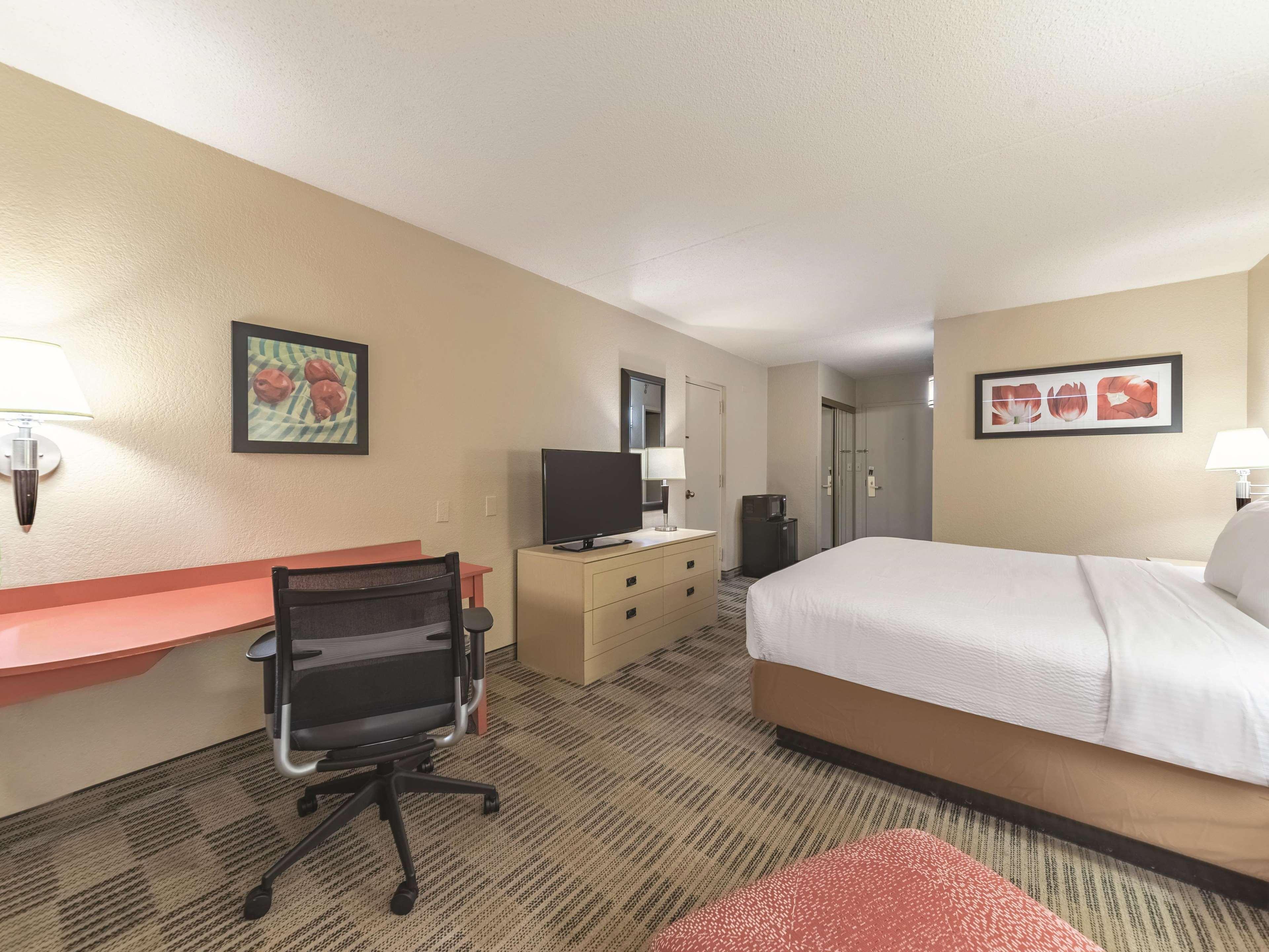 Ramada Inn By Wyndham Fairfield Nj Kültér fotó