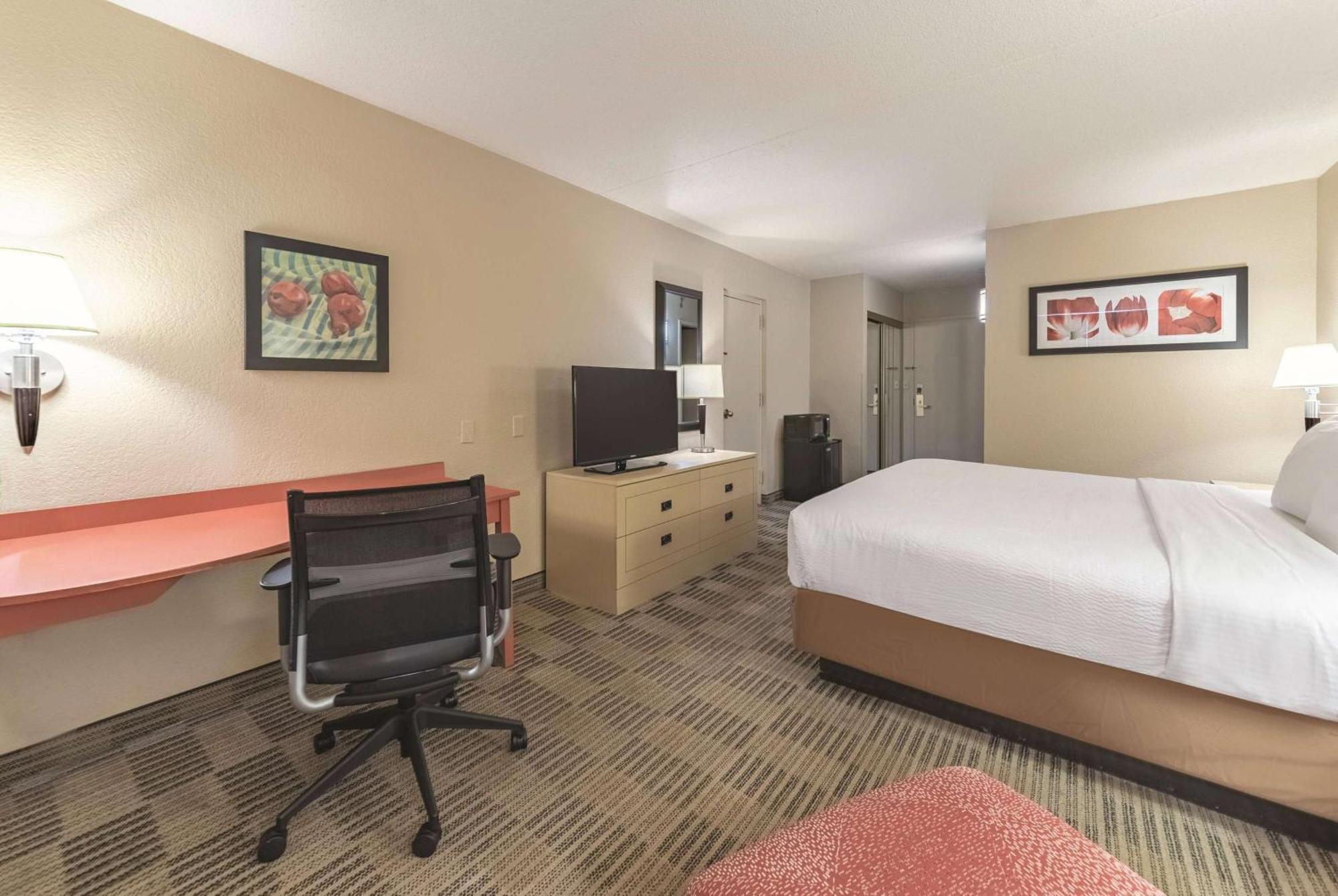 Ramada Inn By Wyndham Fairfield Nj Kültér fotó